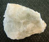 HACKMANITE WITH MICA CRYSTAL SPECIMEN. (RUSSIA). SP3075