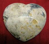 LARGE AGATE GEODE HEART. SP3338SHLF