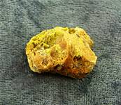 PYROMORPHITE ROUGH CRYSTAL SPECIMEN. SP6072