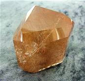 POLISHED GOLDEN RUTILATED QUARTZ POINT. SP6559POL