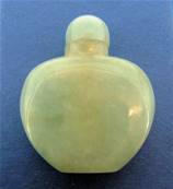 LAVENDER JADE PURFUME BOTTLE. SP6587POL