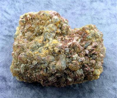 RED QUARTZ CRYSTAL FORMATIONS ON MATRIX. SP8154