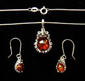 AMBER NECKLACE & EARRING SET.   SP12012SET