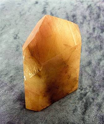 POLISHED GOLDEN RUTILATED QUARTZ POINT. SP6558POL