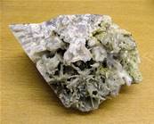 CHALCEDONY PART POLISHED CRYSTAL SPECIMEN. SP7135SHLF