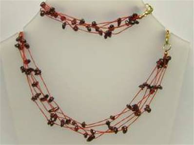 GARNET THREADED GEM CHIP 18" NECKLACE & 7" BRACELET TWO PIECE SET. SPR1013