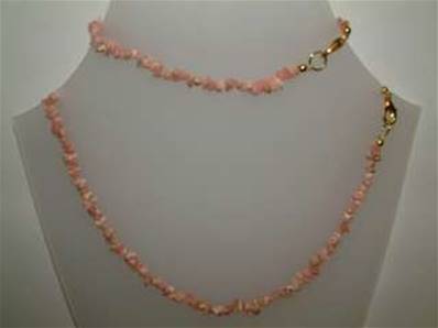 RHODOCHROSITE GEM CHIP 18" NECKLACE & 7" BRACELET TWO PIECE SET. SET = 20g. SPR686