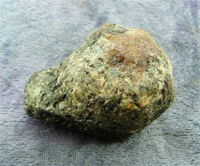 GARNET WITH STAUROLITE CRYSTAL SPECIMEN. SP6629