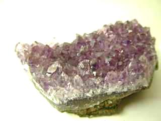 AMETHYST DRUZE/ CLUSTERS (MEDIUM GRADE).   SPR5828