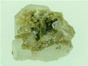 SPHENE WITH EPIDOT & QUARTZ SPECIMEN. 40 X 35 X 25MM APROX. 36g. SP54aa