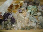 ROUGH ROCK STARTER PACK 6-7KG PACK.  1kg quartz amethyst citrine azurite satin spar plus one other  STARTER1