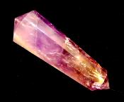 VOGAL CUT HEALING WAND IN AMETHYST.   SP13736POL