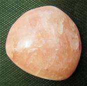 ROSE QUARTZ POLISHED BOULDER SPECIMEN. SP2639POL