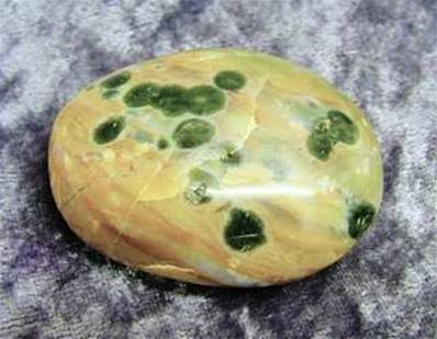 ORBICULAR JASPER POLISHED PEBBLE SPECIMEN (MADAGASCAR). SP4091POL