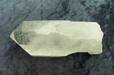 LASER QUARTZ POINT SPECIMEN.   SP5710