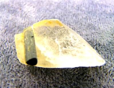 GREEN TOURMALINE IN QUARTZ SPECIMEN. SP8895