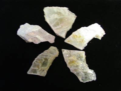 BI - COLOURED MICA SHEET SPECIMENS. SPR5937