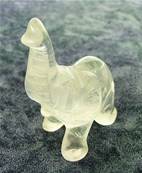 ELEPHANT CARVING IN QUARTZ. SP7946POL