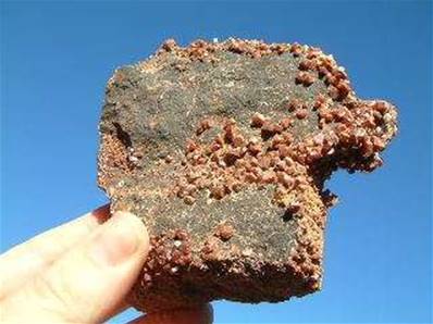 VANADANITE DRUZE FORMATIONS ON MATRIX. SP5500