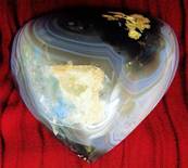 LARGE AGATE GEODE HEART. SP3329SHLF