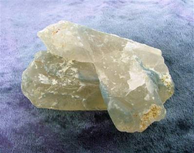 BLUE QUARTZ POINT SPECIMEN. SP6456