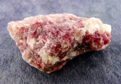 RUBELLITE IN MATRIX ROUGH CRYSTAL SPECIMEN. SP8731