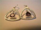 SILVER AND AMETHYST PENDANT EARRINGS. 2CM DROP. 3g. EA2150