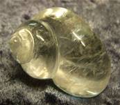 SNAIL SHELL CARVING IN QUARTZ. SP3390POL