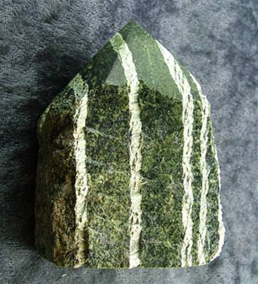 CHRYSOTILE IN SERPENTINE TOP POLISHED POINT SPECIMEN. SP4949POL