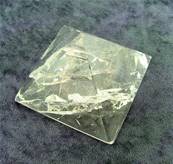 QUARTZ PYRAMID. SP8108POL