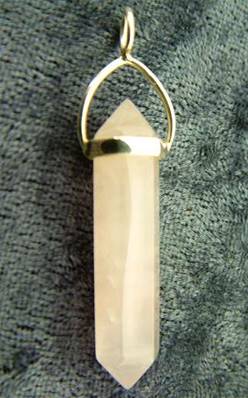 ROSE QUARTZ CHINESE FACETED HEALING POINT PENDANT. SPR3952