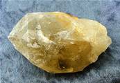 NATURAL CITRINE POINT. SP4932