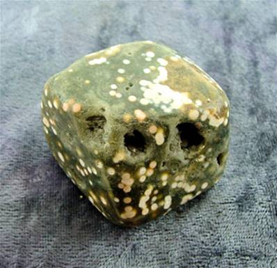 ORBICULAR JASPER POLISHED PEBBLE SPECIMEN (MADAGASCAR). SP6494POL