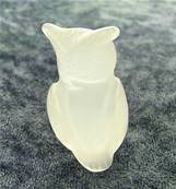 OWL CARVING IN MILKY QUARTZ. SP7952POL