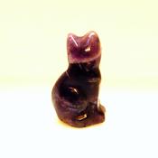 GEMSTONE KITTEN CARVING IN AMETHYST.   SPR14496POL