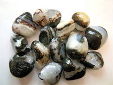 TUMBLED BLACK & WHITE SARDONYX PEBBLES (BRAZIL). SPR2323POL