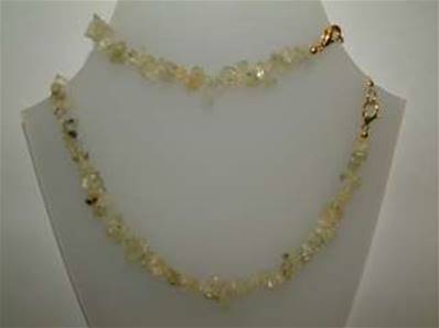 PREHNITE GEM CHIP 18" NECKLACE & 7" BRACELET TWO PIECE SET. SET = 46g. SPR695