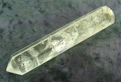 QUARTZ FACETED HEALING WAND. SP6705POL