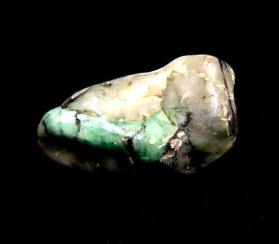 EMERALD HAND POLISHED PEBBLE SPECIMEN.   SP11070POL