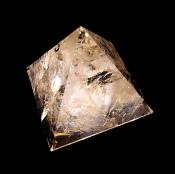 QUARTZ PYRAMID.   SP11343SHLF