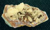 CALCITE WITH QUARTZ DRUZE ON AGATE MATRIX. SP2077