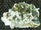 QUARTZ CLUSTER SPECIMEN. SP2489