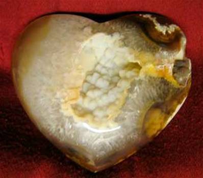 LARGE AGATE GEODE HEART. SP3337SHLF