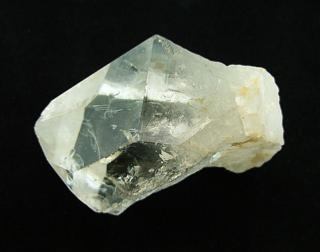 WATER CLEAR MALE QUARTZ POINT SPECIMEN.   SP5960