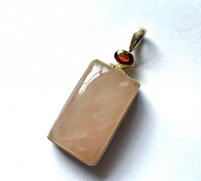 Rose Quartz with facet garnet  rectangular  Indian Silver pendant 4-4.5cm inc bail . PENRQGAR02