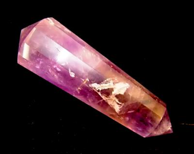 VOGAL CUT HEALING WAND IN AMETHYST.   SP13736POL