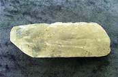 'SELF HEALED' & SURFACE ETCHED QUARTZ POINT SPECIMEN. SP8345