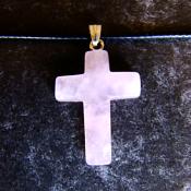 CROSS PENDANT IN ROSE QUARTZ ON WAXED CORD.   SPR13959PEND