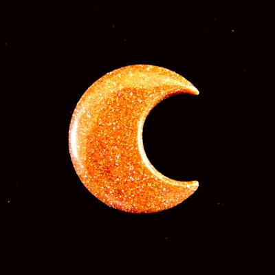 GEMSTONE CRESCENT MOON CARVING IN COPPER GOLDSTONE.    SPR14070POL