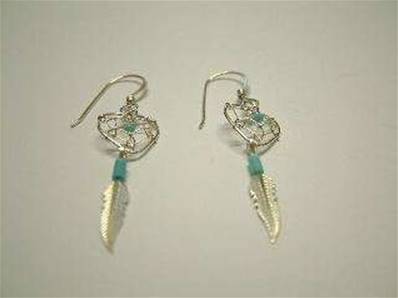 TURQUOISE & SILVER HEART SHAPED DREAM CATCHER EARRINGS. 700E